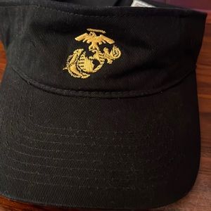 NWT Marine Corps Visor OS unisex